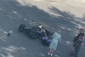 Смерть в ДТП: в Брянске на Новом Городке насмерть разбился мотоциклист