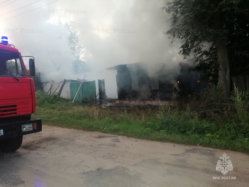 Престарелая женщина погибла в пожаре в окрестностях Новозыбкова