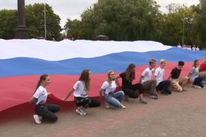 День государственного флага в Брянске: церемонии на площади Воинской славы и у ДК БМЗ