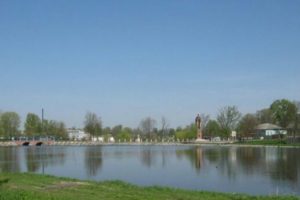 Трагедия в Новозыбкове: в городском озере утонул мужчина