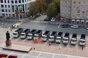 Брянские дорожники получили закупленные за счёт областного бюджета 13 новых спецмашин