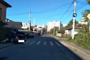 Две иномарки сошлись на улице Малыгина в Брянске. Травмирован один водитель