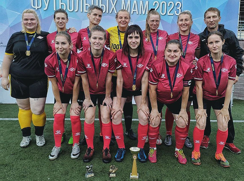 Брянские спартаковки стали победительницами «Кубка футбольных мам» в Подмосковье
