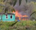 Нежилой дом на дне оврага Верхний Судок горит в третий раз за год