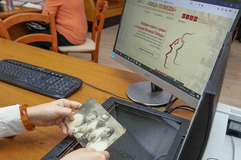 Брянский государственный университет  внёс в архив Музея Победы биографии земляков-героев