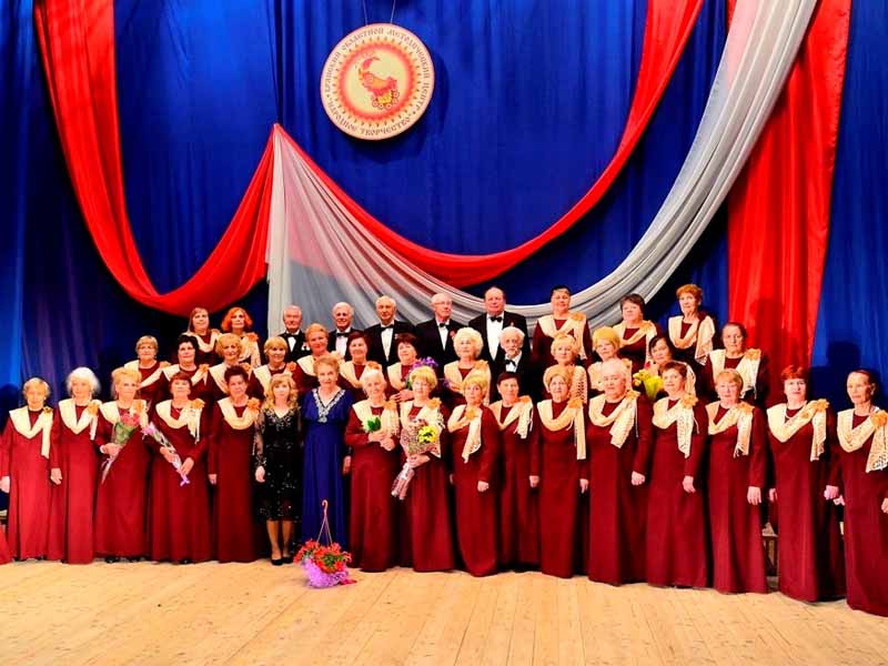 Брянский народный хор ветеранов отметит День пожилого человека концертом в ДК БМЗ