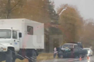 ДТП на подъезде к Глинищево: «буханка» газовиков столкнулась с легковушкой