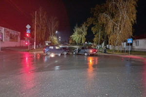 Женское ДТП в Климово: не разъехались две водительницы, пострадал пассажирка