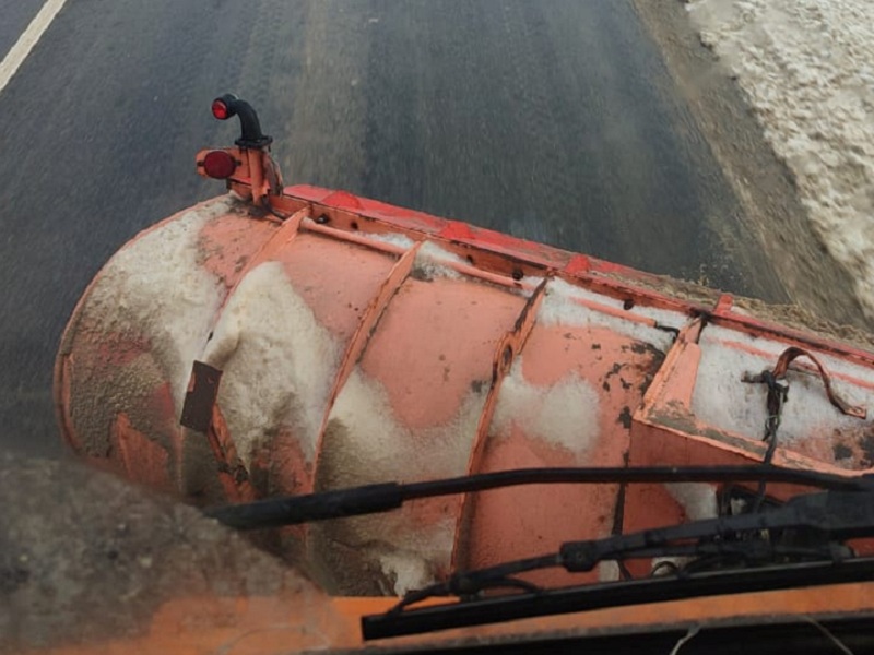 Брянские дорожники очистили от снега за одну ночь 3,1 тыс. км региональных дорог