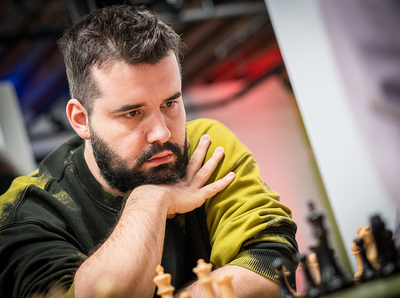Ян Непомнящий шестой раз подряд сыграл вничью на турнире Grand Chess Tour