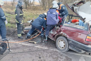 Смертельное ДТП под Брянском: у поворота на Меркульево погиб водитель легковой машины