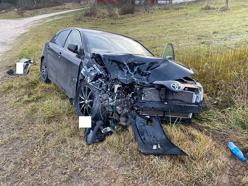 ДТП под Клетнёй: водитель «логана» спровоцировал аварию и сам в ней пострадал