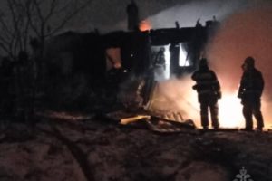 Ночной пожар в Глинищево: в огне погибли мама с двухлетним ребёнком