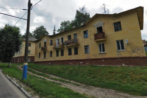Власти Брянска предложили жильцам разваливающегося дома на Галерной горе сносить его за свой счёт. И жить после этого, где придётся