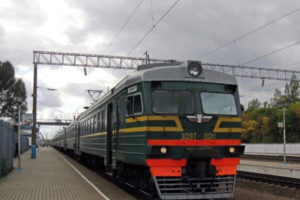 Проезд в брянских пригородных поездах вырастет на два рубля за зону