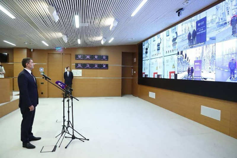 Гендиректор «Россетей» Андрей Рюмин в День энергетика дал старт работе энергообъектов особой важности