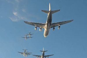 «Слоновья прогулка»: одновременно семь Ан-124-100 «Руслан» поднялись в воздух в ходе учений