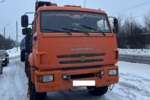 Брянские полицейские задержали в областном центре три неисправных грузовика, выпущенных в рейс
