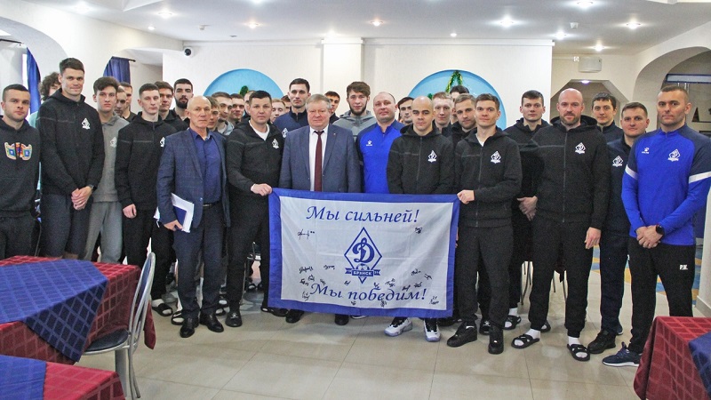 Брянское «Динамо» вышло из отпуска и 20 января проведёт первый контрольный матч