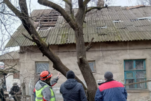 Православные волонтёры-ремонтники восстановили в Мариуполе около двухсот разрушенных частных домов