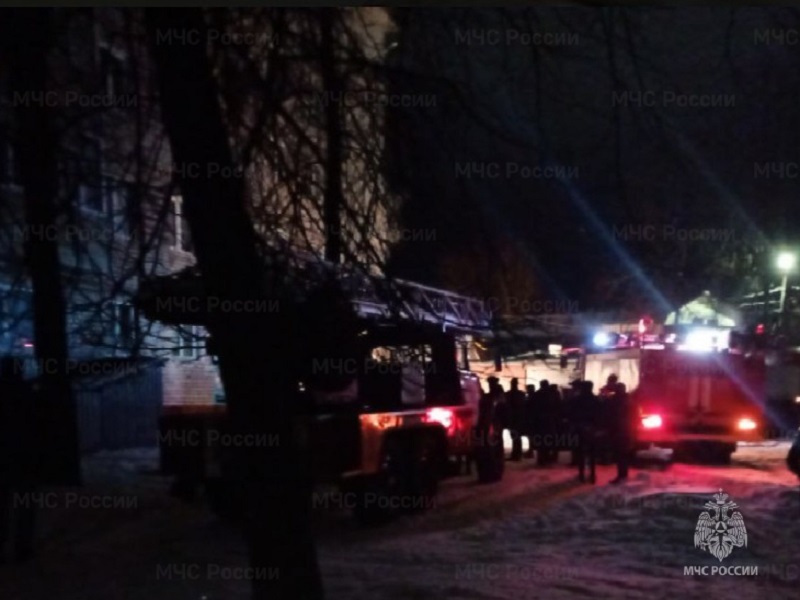 Пожар в Дятьковском районе: в выгоревшей квартире погиб 60-летний мужчина