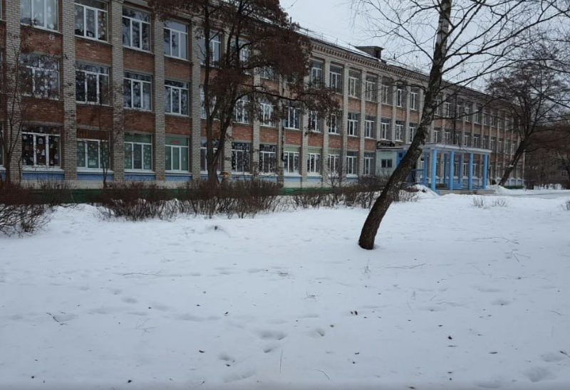 Коммунальная авария в Брянске: школа №51 из-за прорыва отопления вынужденно отправлена на дистант