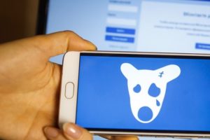 Массовый сбой «ВКонтакте»: мобильное приложение не работает, в браузере «выпали» целые разделы