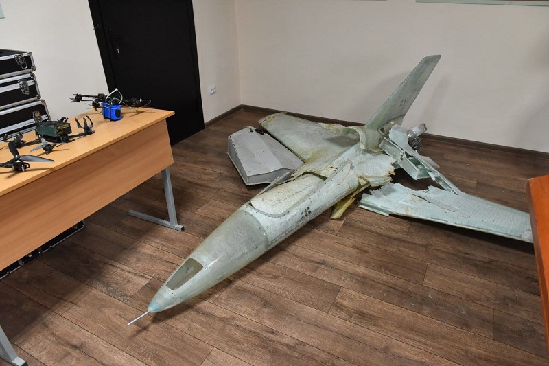 Брянскому губернатору продемонстрировали редкую модель украинского ударного дрона