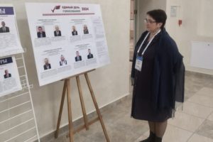 Сотрудники брянского облизбиркома понаблюдали, как россияне участвуют в выборах в Белоруссии