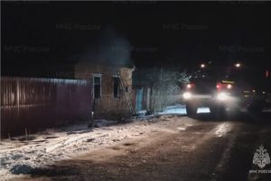Пожар в Новозыбкове: в сгоревшем дачном доме погиб мужчина