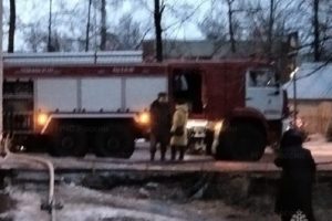 Пожар в Брянске: выгорела квартира в хрущёвке на улице Кольцова