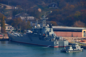 Очередной «чёрный день» для Черноморского флота: морскими дронами поражён БДК, экипаж жив