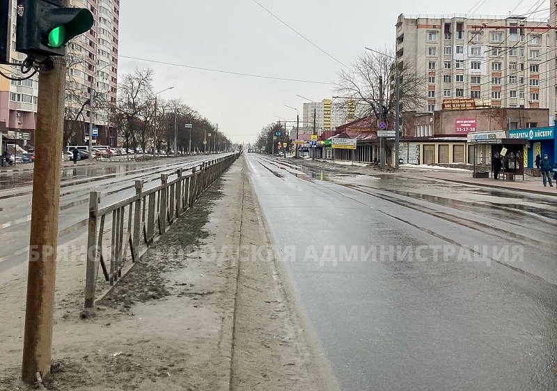 Постоянно ремонтируемый Московский проспект в Брянске будет забетонирован.  Для надёжности