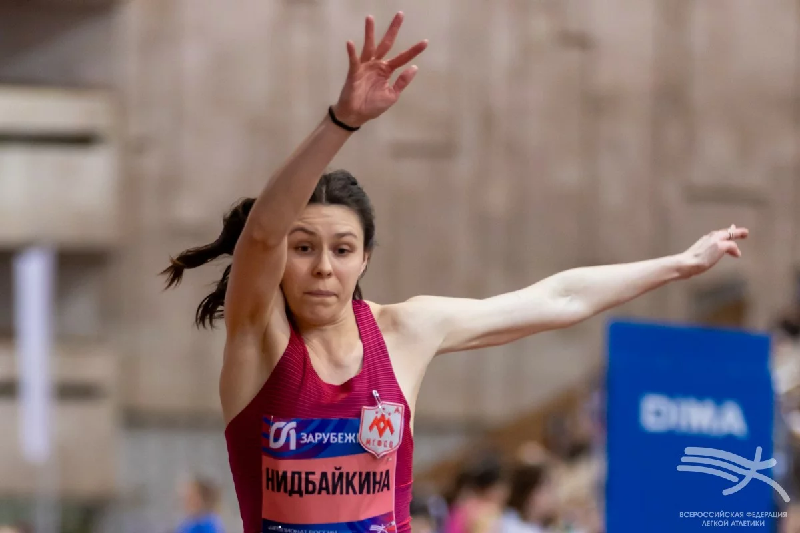 Дарья Нидбайкина стала чемпионкой России по лёгкой атлетике. С серебряной медалью