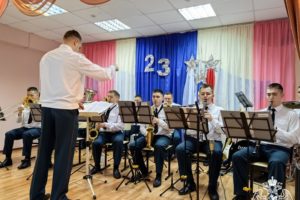 «Прощание славянки»: брянский оркестр Росгвардии гастролирует по области с бессмертным маршем. И другим своим репертуаром