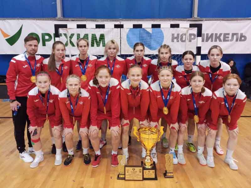 Женская команда брянского «Спартака» выиграла первенство России по мини-футболу
