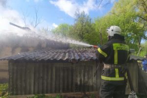 При пожаре на хуторе в Погарском районе погиб пожилой мужчина