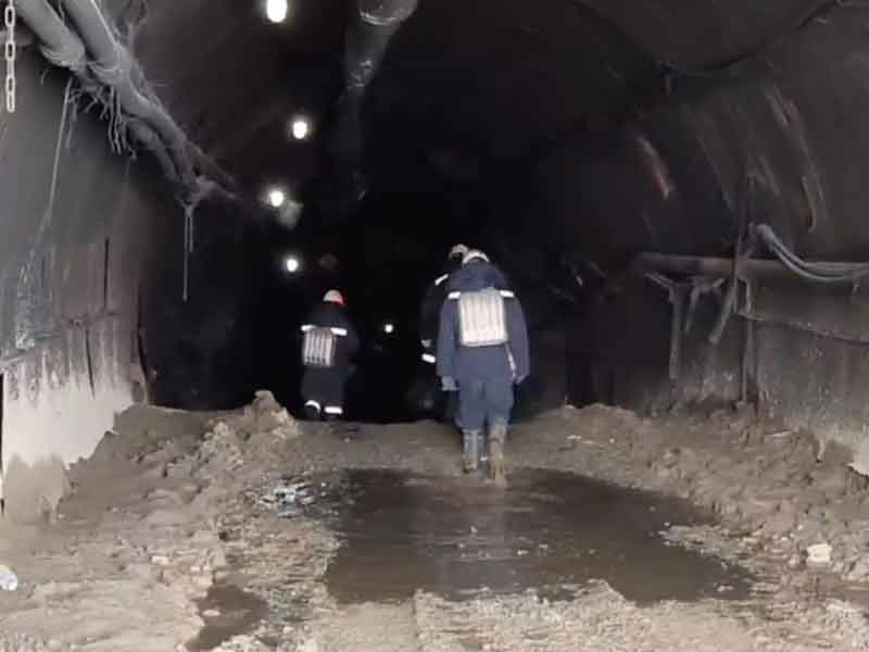 На руднике «Пионер», где под завалами остались 13 горняков, прекратили спасательную операцию