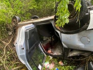 На брянской трассе под Мглином иномарка опрокинулась в кювет, 42-летний водитель погиб