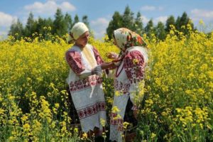 В Брянской области начался новый «сезон» этнопроекта о традиционном народном костюме