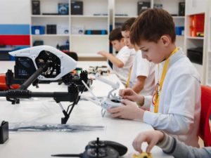 Детские технопарки «Кванториум» появятся сразу в трёх школах Брянска