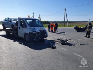 ДТП в Унечском районе: мотоциклист врезался в автоэвакуатор