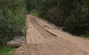 Жители Блянска страдают из-за отсутствия нормальных мостов и дорог