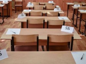 «Профиль» и «базу» по математике в резервный день написали более 180 брянских выпускников