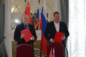 Соглашение о сотрудничестве подписано между Брянским и Могилёвским театрами кукол