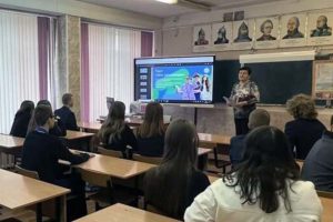 В Брянской области увеличат число педагогов-«навигаторов»