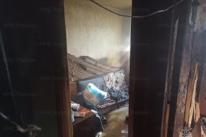 Пожар в Карачеве: выгорела квартира, погиб хозяин жилища