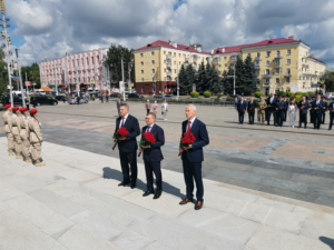 Москва инспектирует брянского губернатора по партийной линии