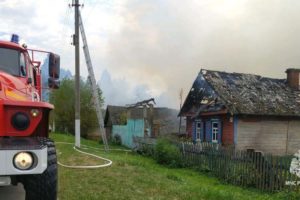 В деревне под Гордеевкой сгорел жилой дом, пострадавших нет