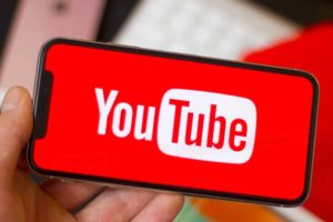 YouTube перестал открываться в браузерах настольных компьютеров россиян